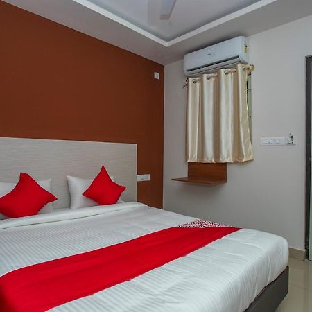 Hotel O Varcity Phi Premium Pavilion ,Above Hdfc Bank ,Near Anjaneya Temple Madiwala, Hosur Main R Bangalore Extérieur photo
