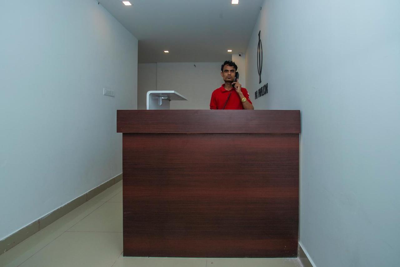 Hotel O Varcity Phi Premium Pavilion ,Above Hdfc Bank ,Near Anjaneya Temple Madiwala, Hosur Main R Bangalore Extérieur photo