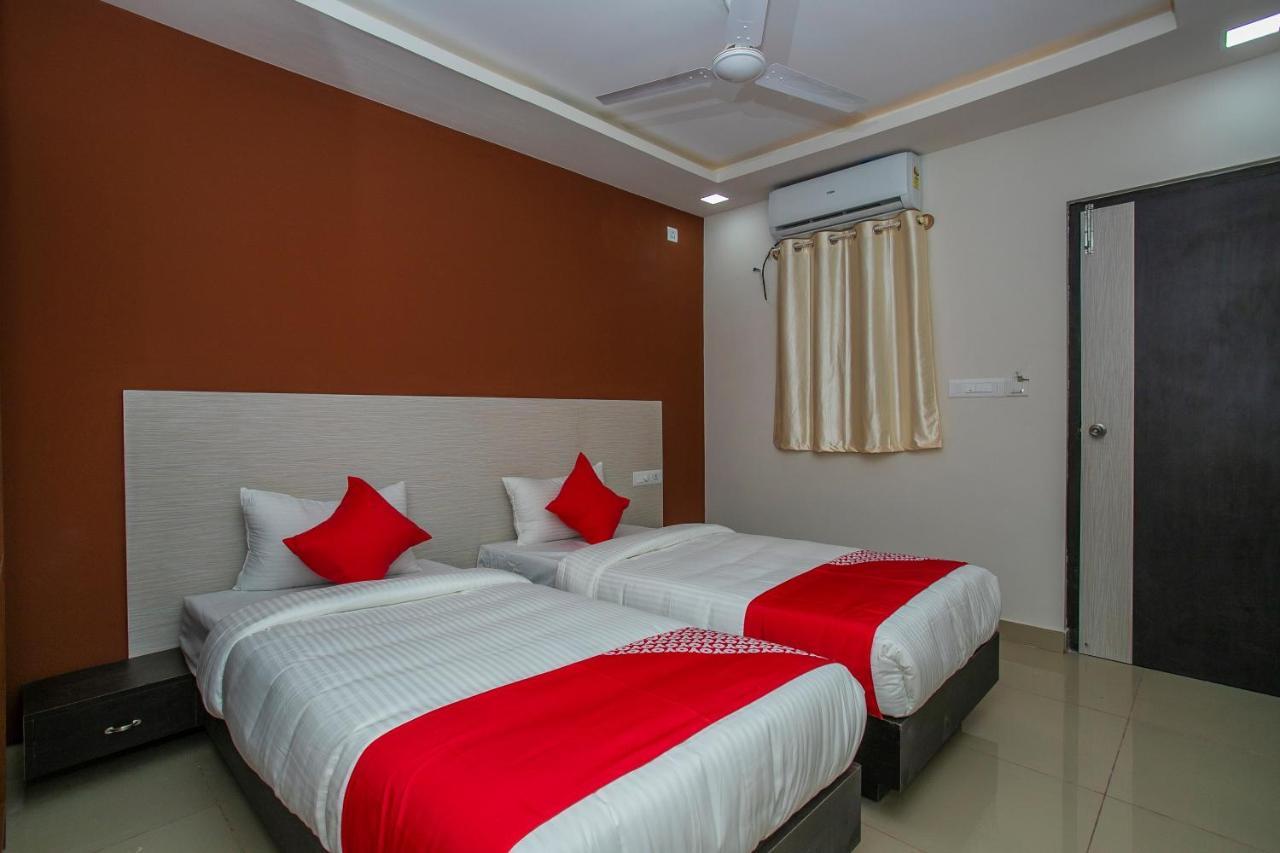 Hotel O Varcity Phi Premium Pavilion ,Above Hdfc Bank ,Near Anjaneya Temple Madiwala, Hosur Main R Bangalore Extérieur photo