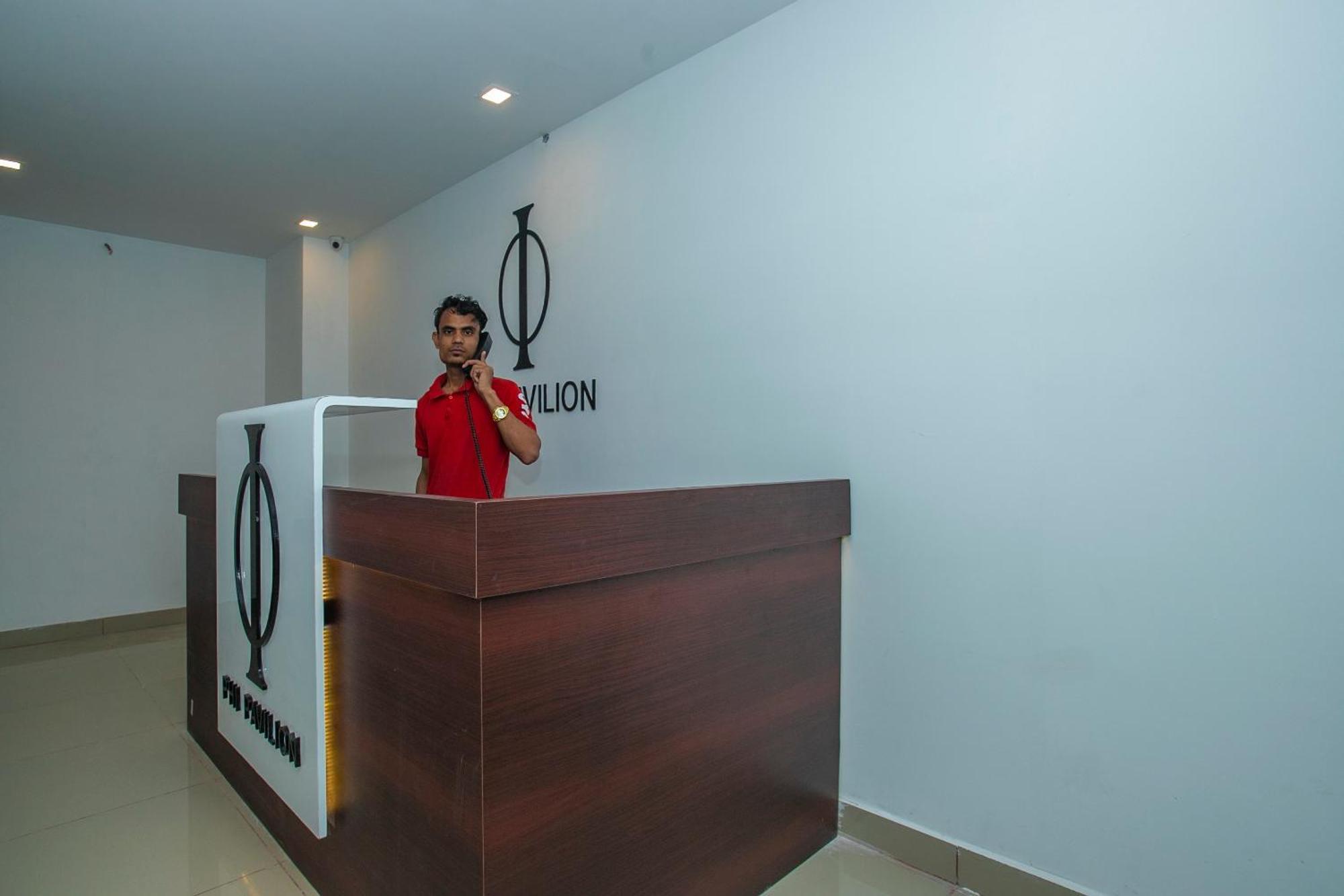 Hotel O Varcity Phi Premium Pavilion ,Above Hdfc Bank ,Near Anjaneya Temple Madiwala, Hosur Main R Bangalore Extérieur photo